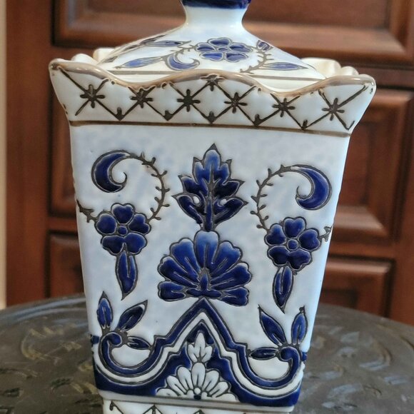 Other - CERAMIC DECOR BOX BLUE & WHITE WITH LID 6.75"in TALL JAR